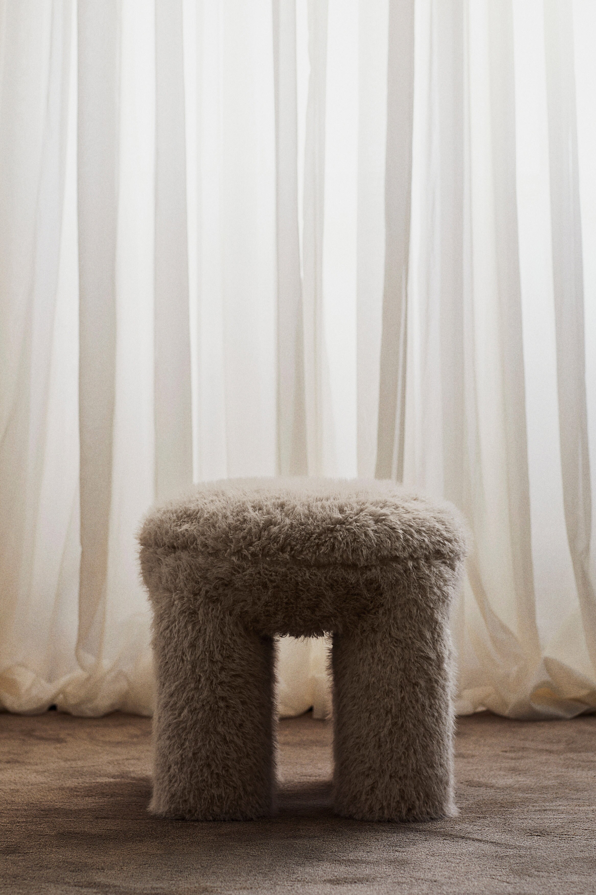 Chunky Stool | H&M KSA